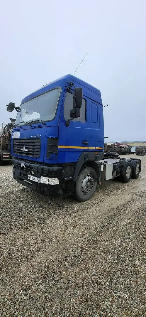 МАЗ 6430 6x4 Седельный тягач, фото 3