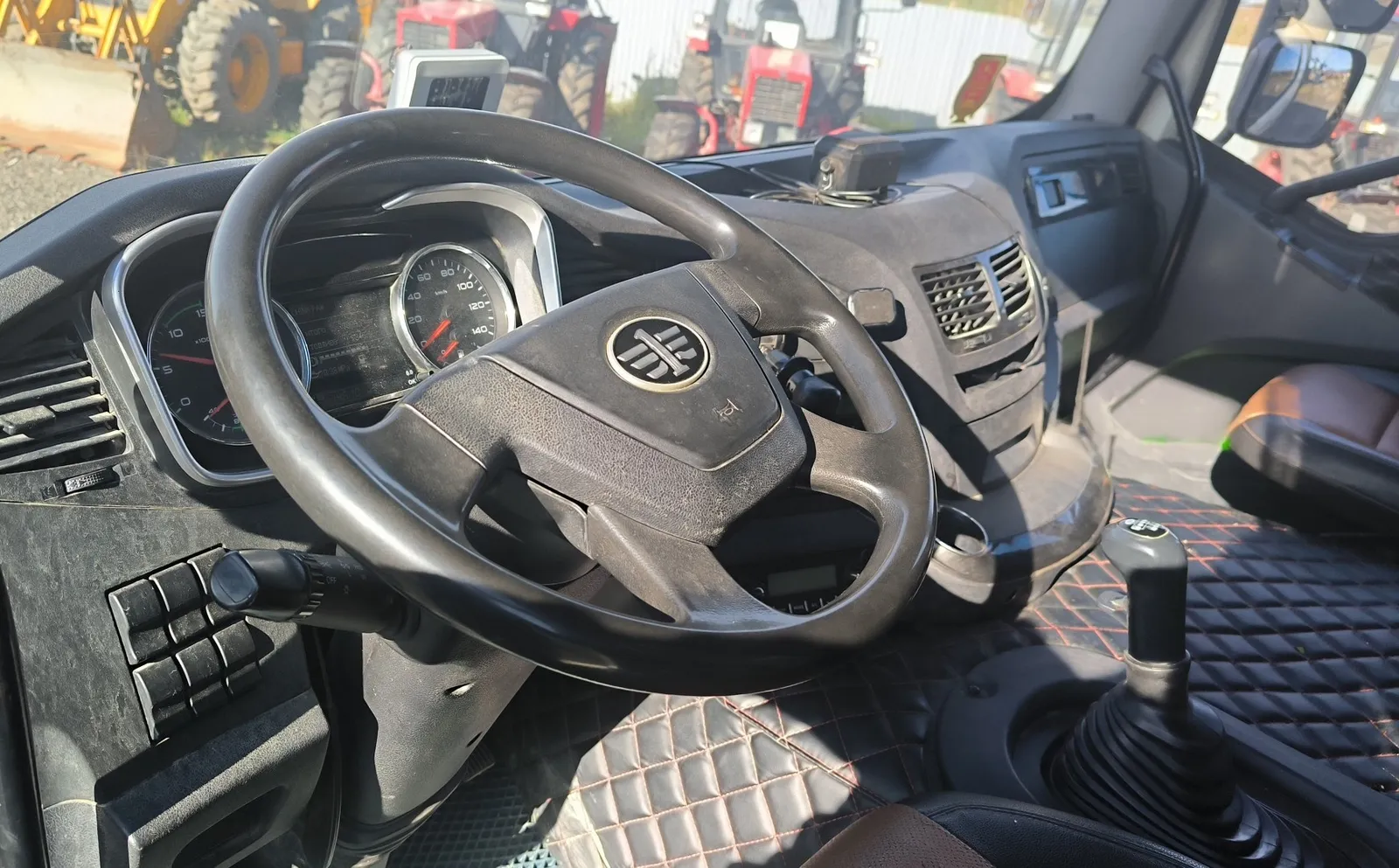FAW J6* 6x4 Самосвал, фото 5