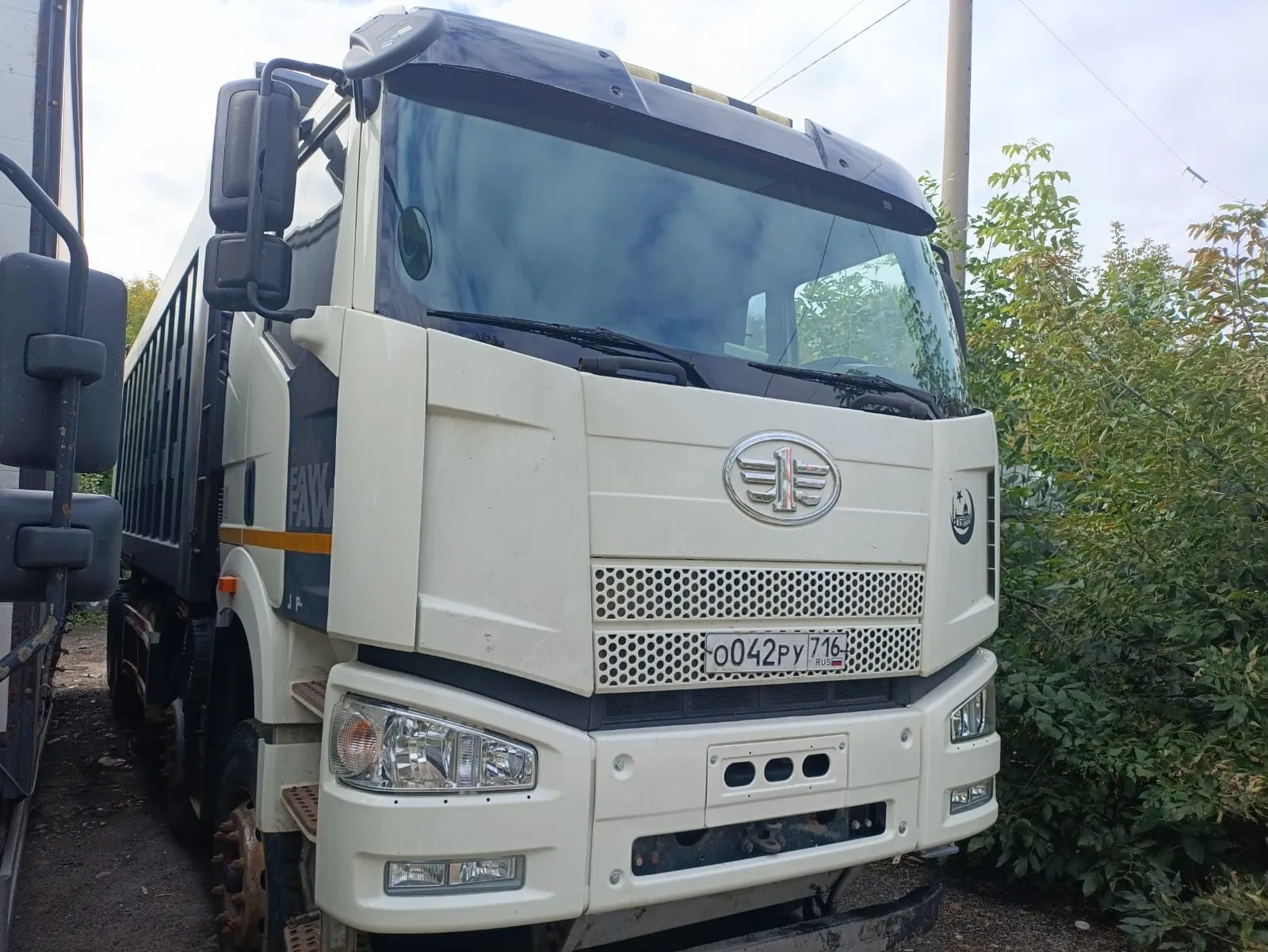 FAW J6 8x4 Самосвал, фото 2