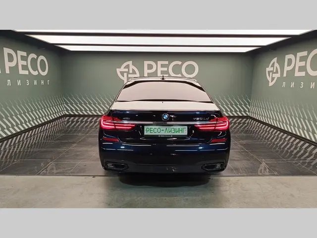 BMW 750, фото 3