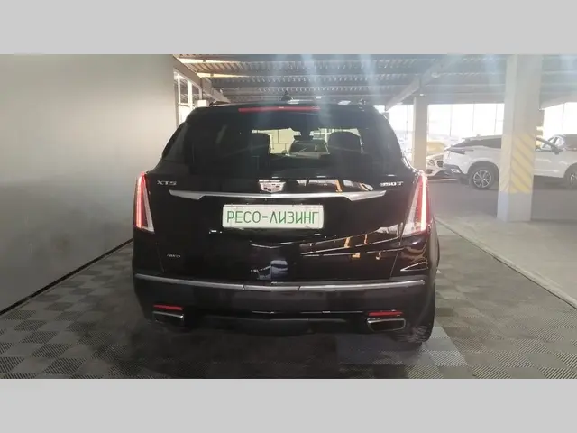 CADILLAC XT5, фото 3