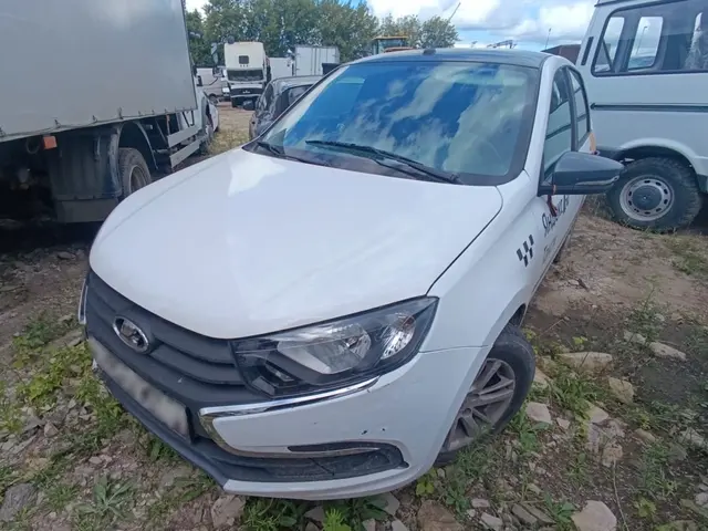 LADA Granta седан