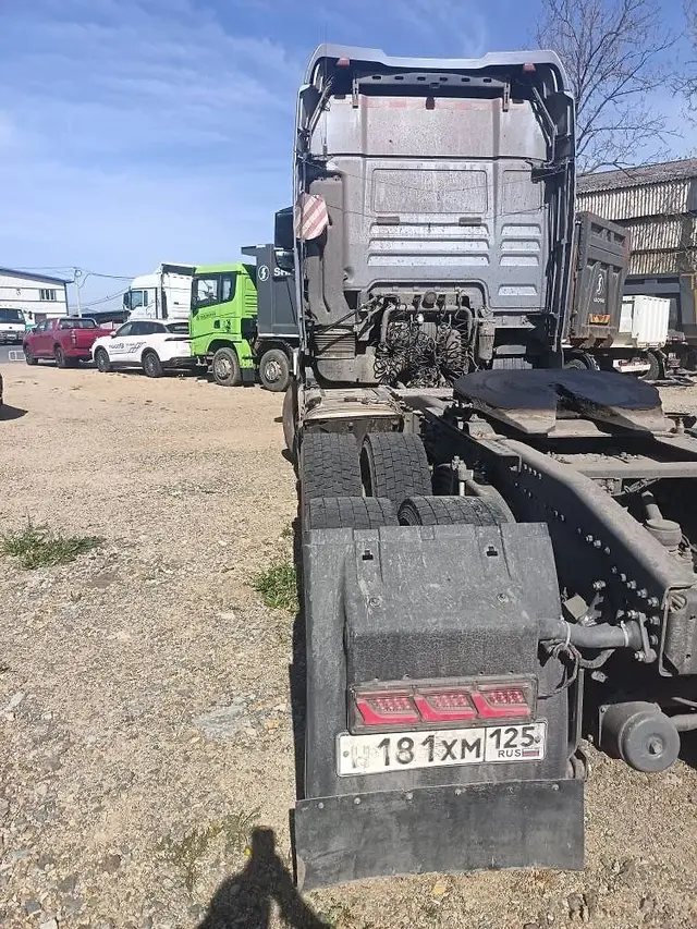 Sitrak C7H 6x4 Седельный тягач, фото 4