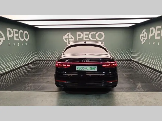 Audi A8, фото 2