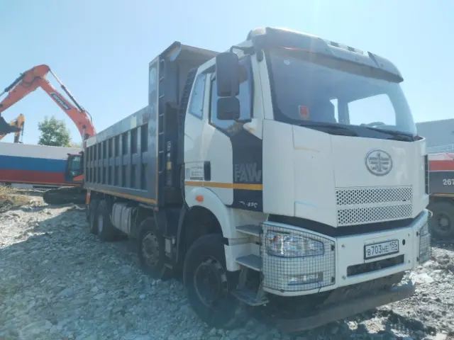 FAW J6