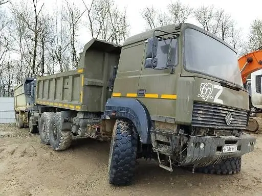 Ural 6370 6x6 Самосвал, фото 2