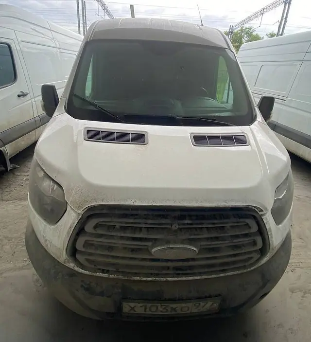 Ford TRANSIT Цельнометаллический