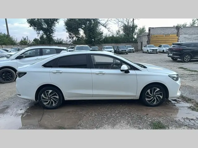 BAIC U5 PLUS, фото 3