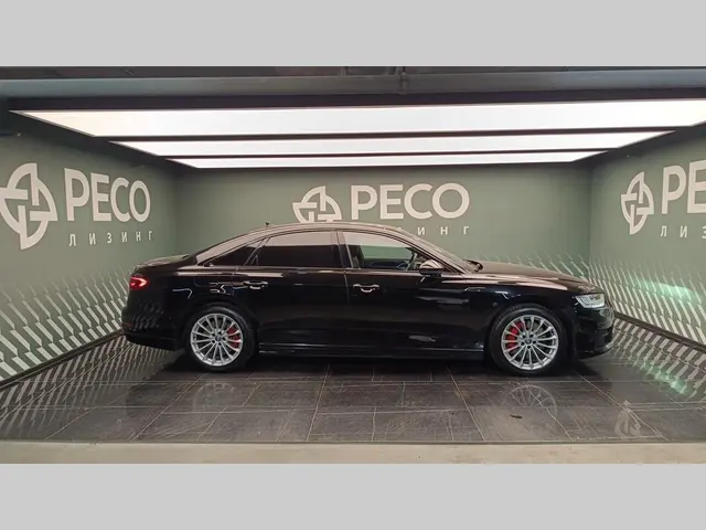 Audi A8, фото 5
