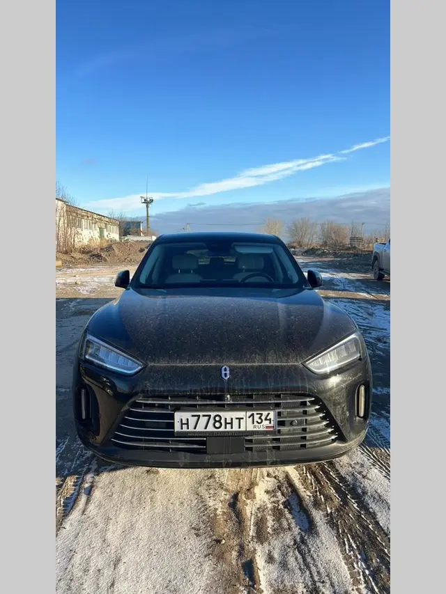 AITO M5