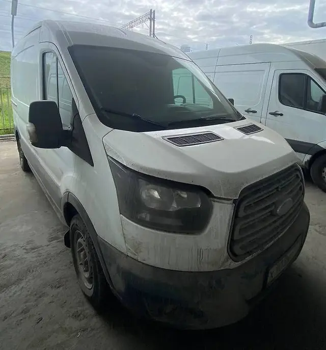 Ford TRANSIT Цельнометаллический, фото 3