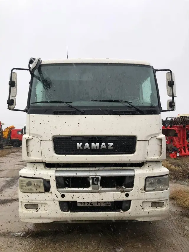КАМАЗ 5490 4x2 Седельный тягач