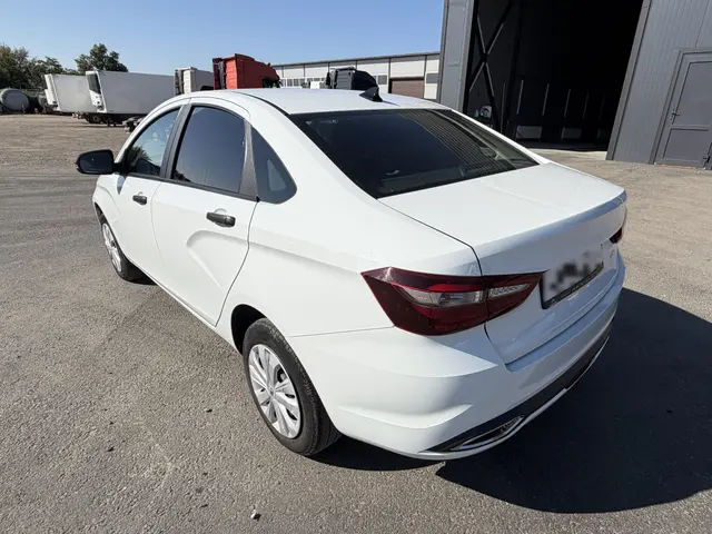 LADA Vesta седан, фото 4