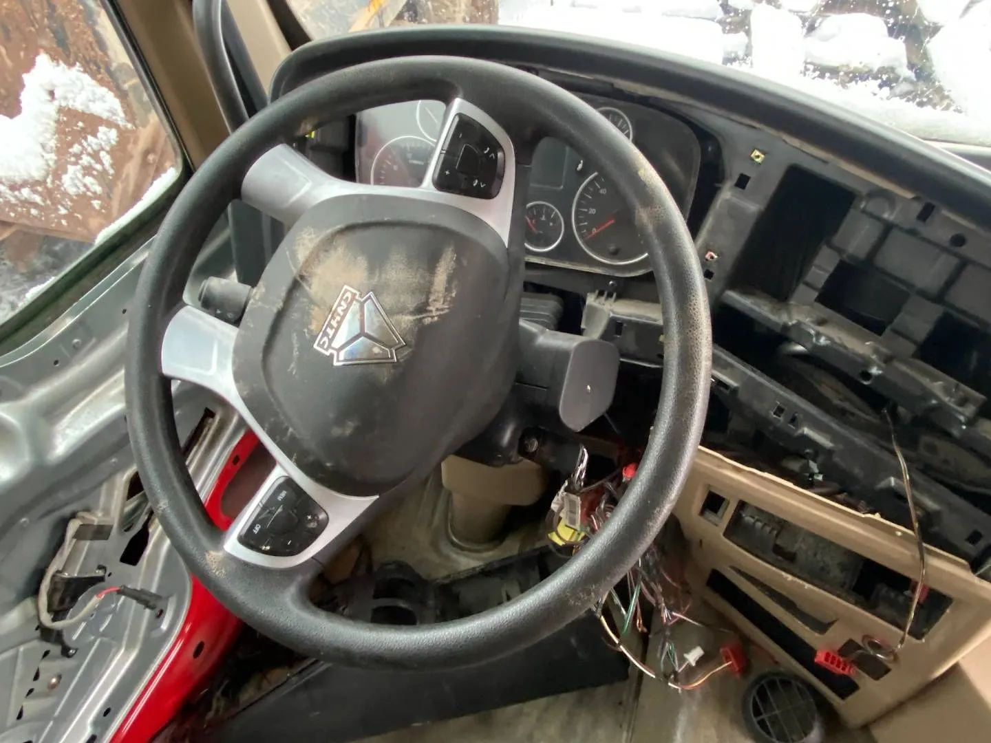 HOWO T5G 8x4 Самосвал, фото 4