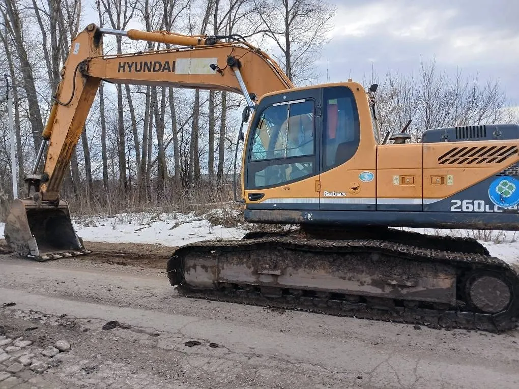 Hyundai R260 Экскаватор, фото 5