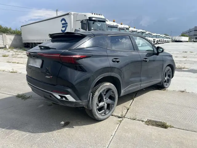 Omoda C5, фото 3