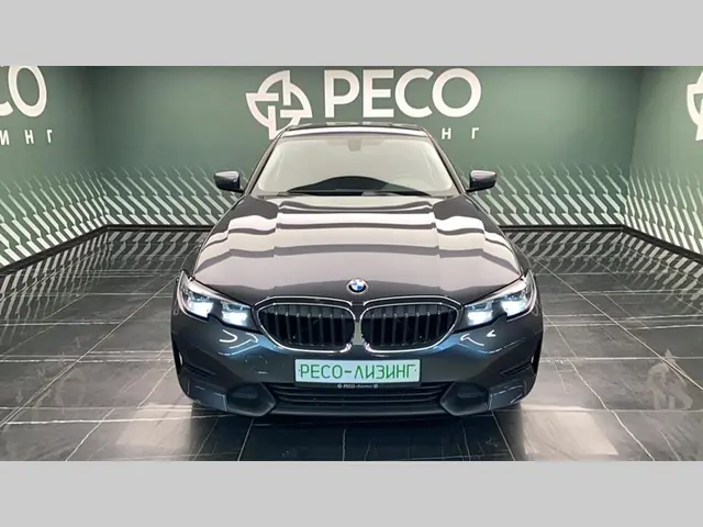 BMW 320