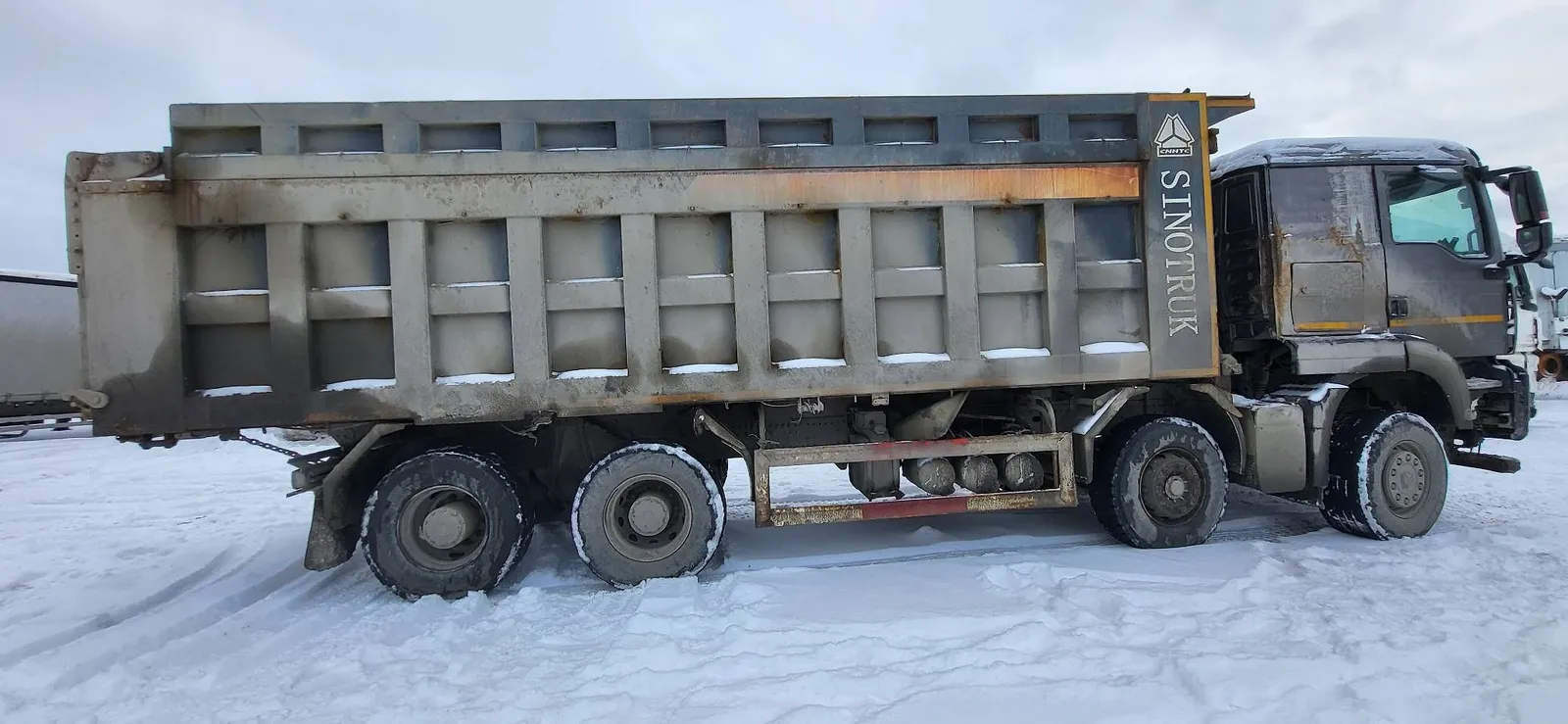 HOWO T5G 8x4 Самосвал, фото 5