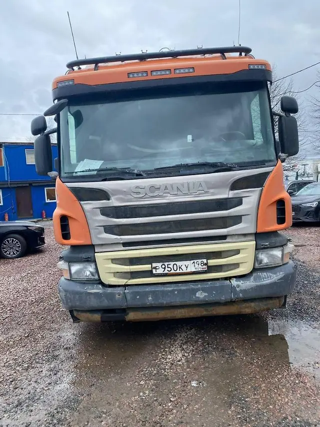 Scania P 6x4 Седельный тягач