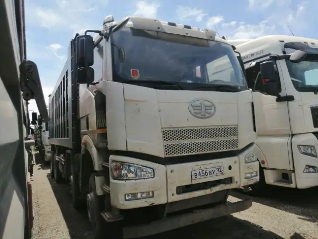 FAW J6