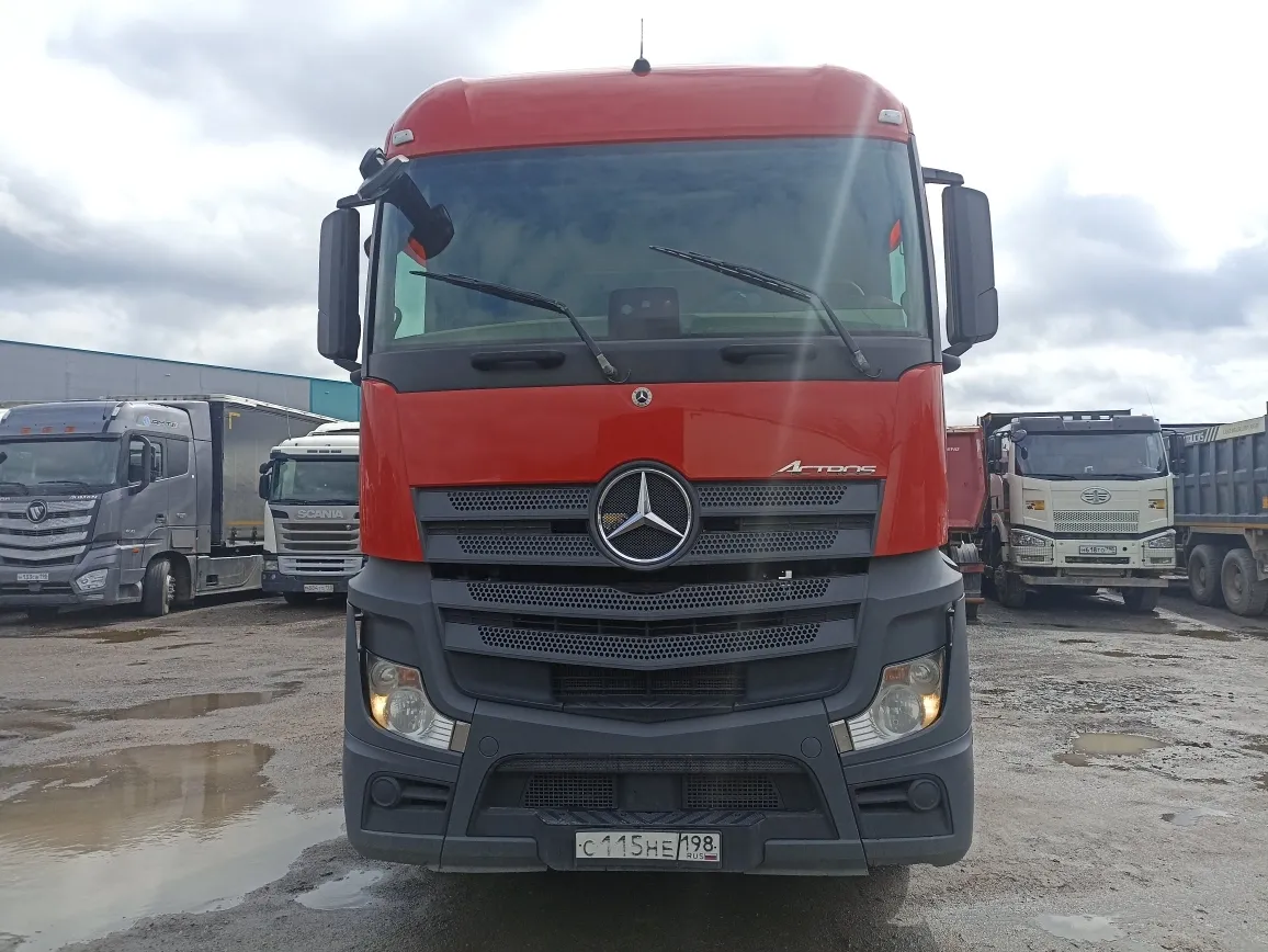 Mercedes-Benz Actros, фото 2