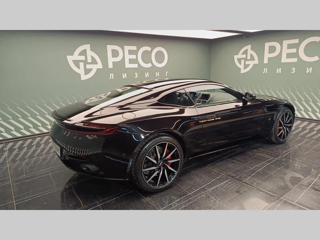 ASTON MARTIN DB11, фото 5