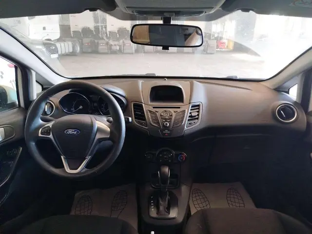 Ford Fiesta 1.6 120hp Titanium Powershift, фото 5