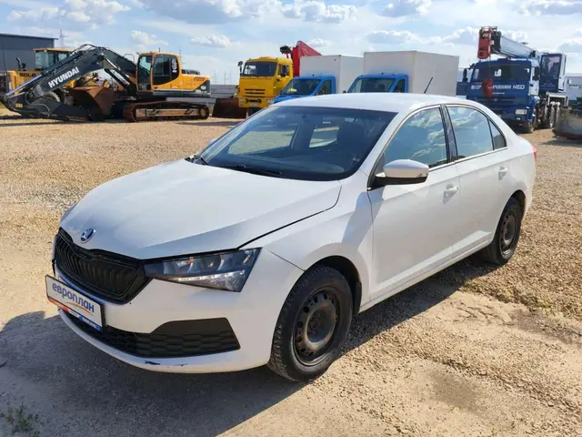 SKODA Rapid Актив 1.6 110 л.с. АТ