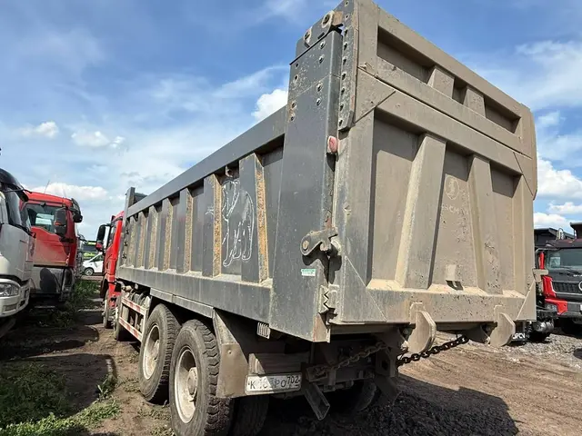 Shacman SX* 8x4 Самосвал, фото 5