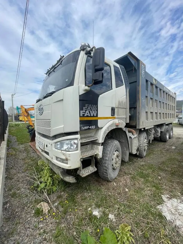 FAW J6 8x4 Самосвал, фото 2