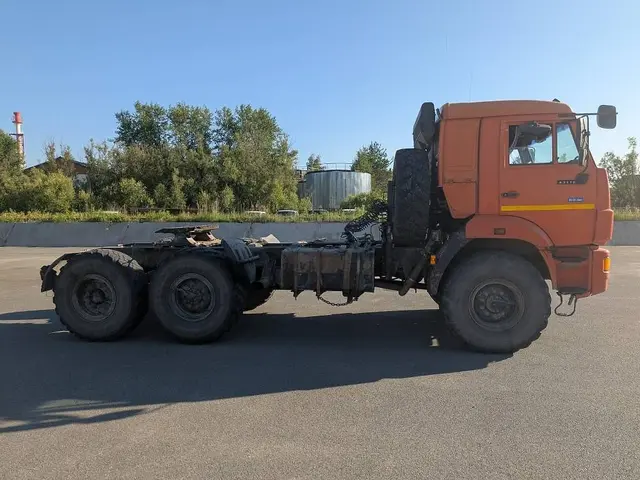 Феникс 7806* на шасси КамАЗ 43118 6x6 Седельный тягач, фото 3