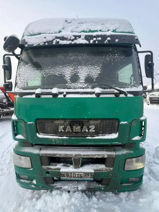 КАМАЗ 5490 4x2 Седельный тягач