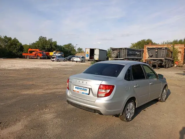LADA Granta седан Классик 22 Адванс 1.6 90 л.с. МТ, фото 3