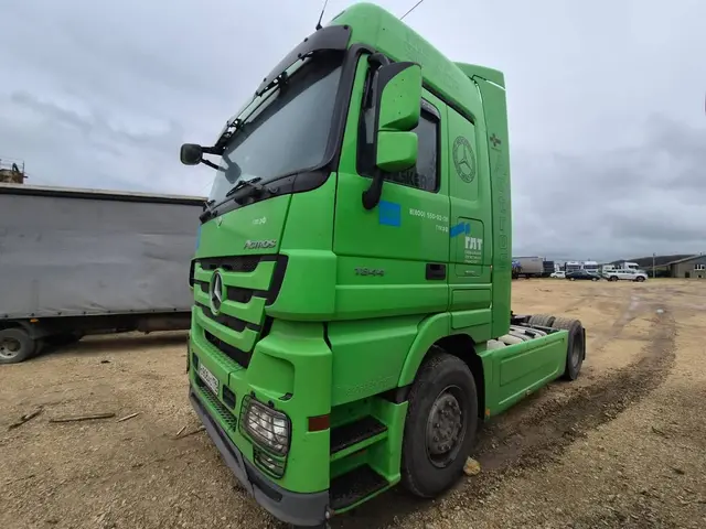 Mercedes-Benz ACTROS 4x2 Седельный тягач, фото 3