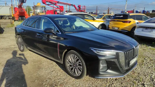 Hongqi H5, фото 2