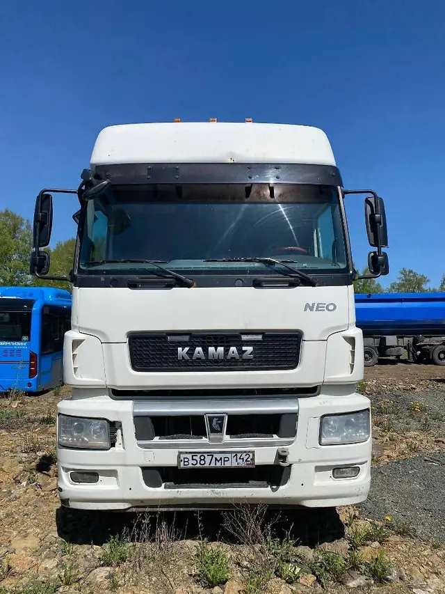КАМАЗ 5490 4x2 Седельный тягач