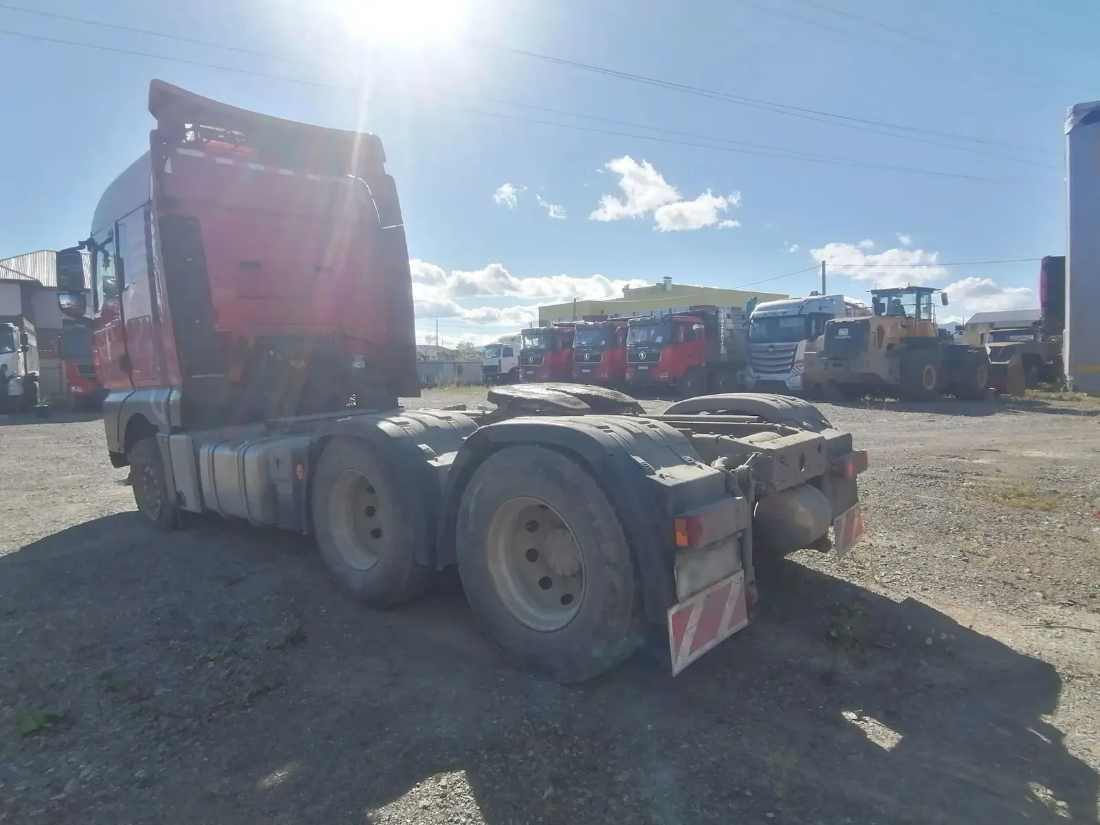 Sitrak C7H 6x4 Седельный тягач, фото 4