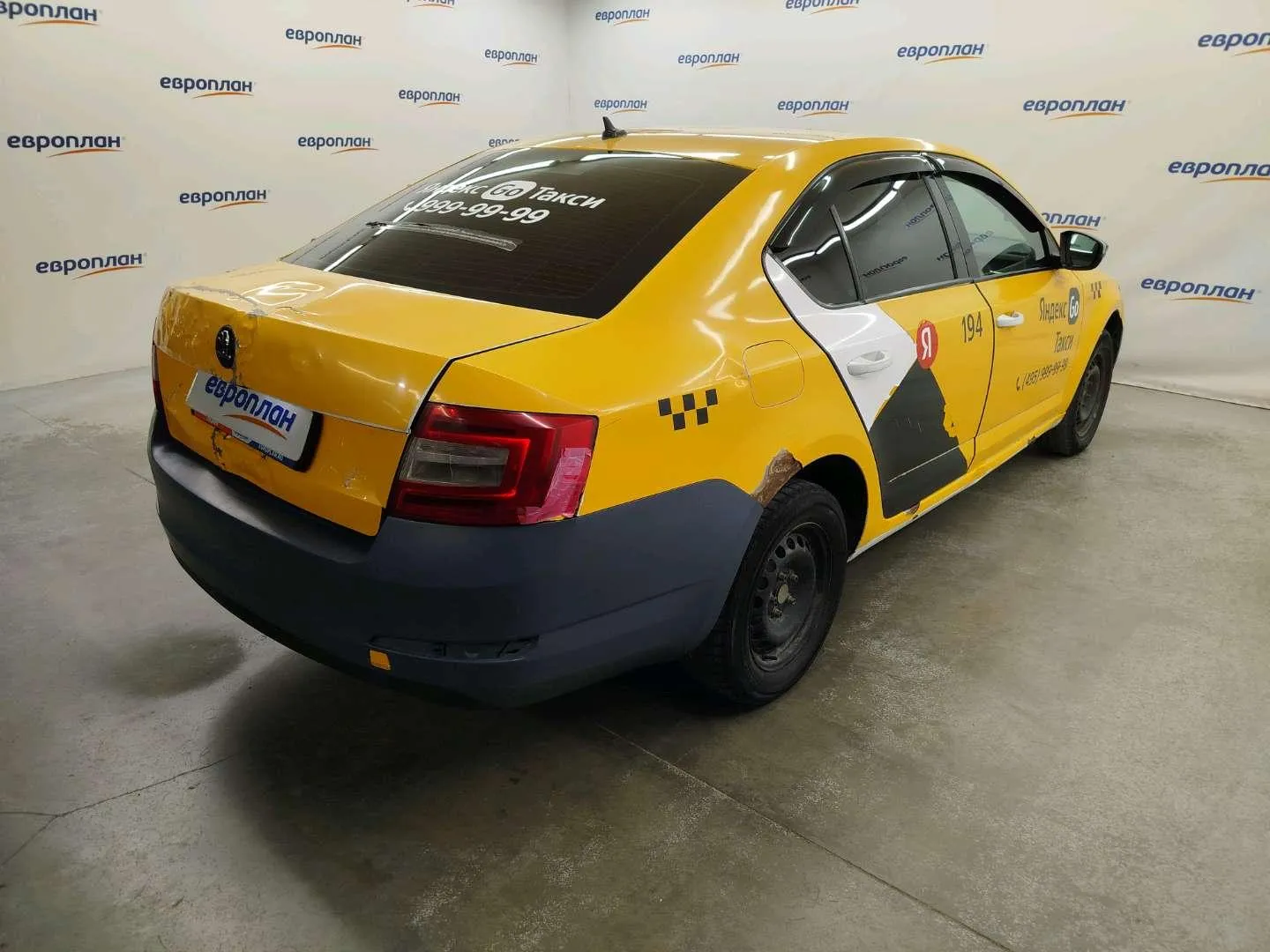 SKODA Octavia 1.6 MPI Ambition auto, фото 3