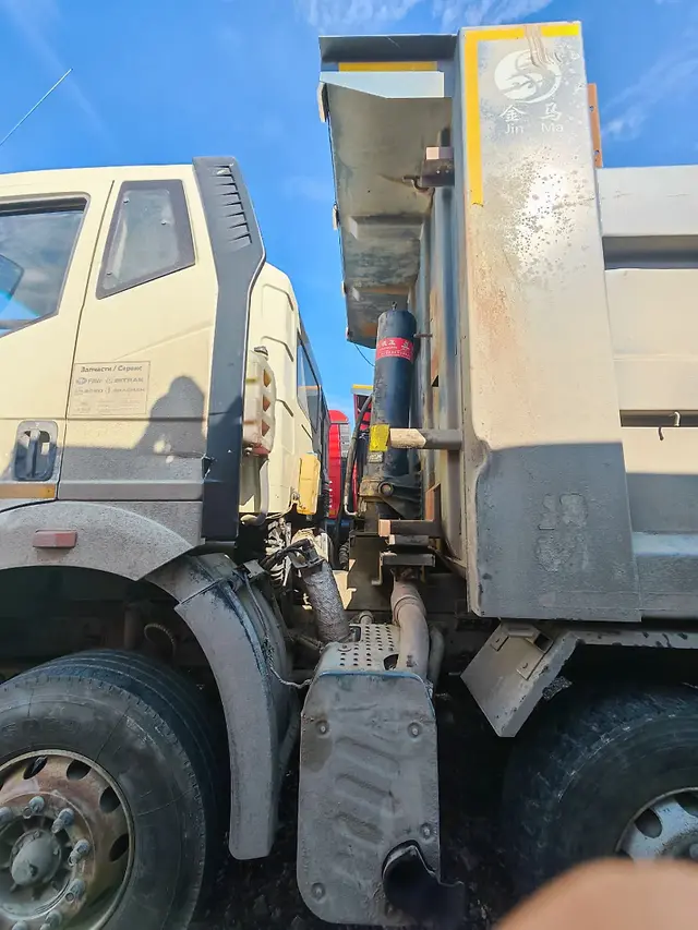 FAW CA 3310 8x4 Самосвал, фото 5