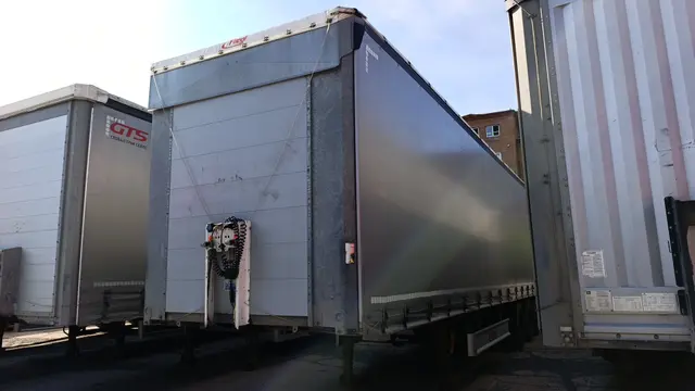Fliegl SDS* Полуприцеп шторный