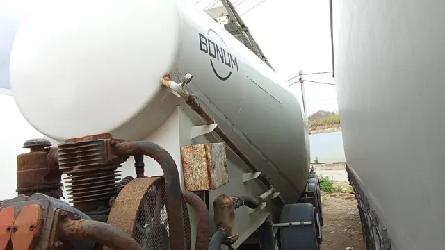 BONUM 9142* Полуприцеп цистерна