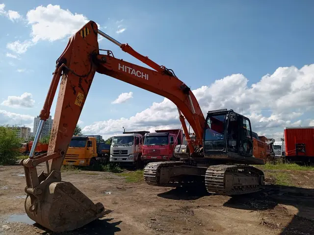 HITACHI ZX300 Экскаватор, фото 2