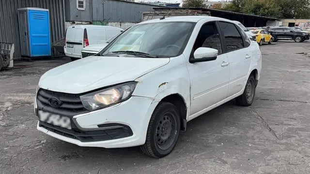 LADA Granta седан