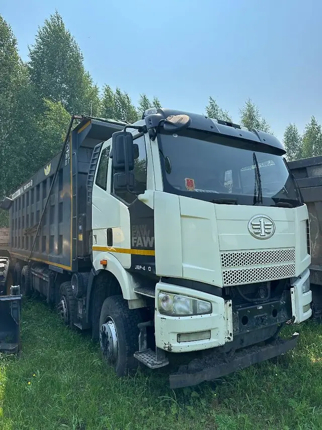 FAW CA 3310 8x4 Самосвал, фото 2