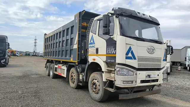 FAW J6 8x4 Самосвал, фото 2
