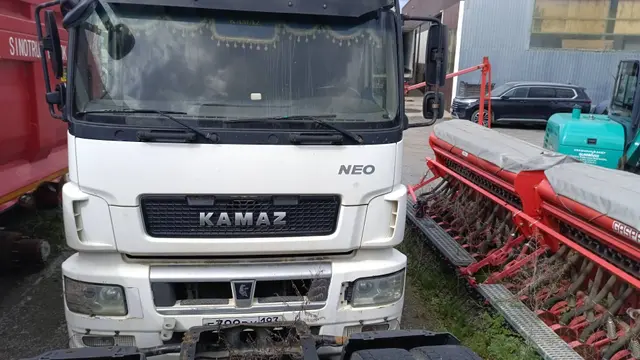 КАМАЗ 5490 4x2 Седельный тягач