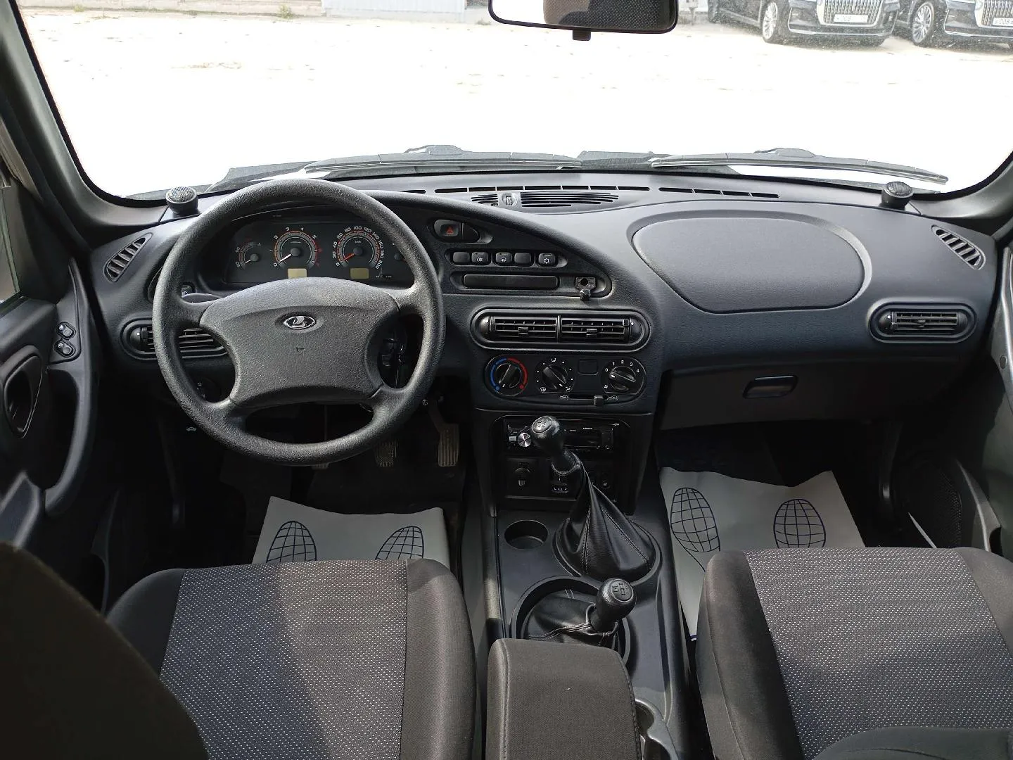 LADA Niva Travel Комфорт 1.7 80 л.с. МТ, фото 5