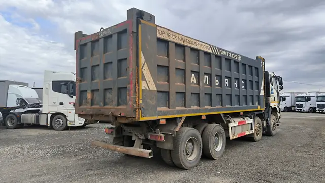 FAW J6 8x4 Самосвал, фото 3