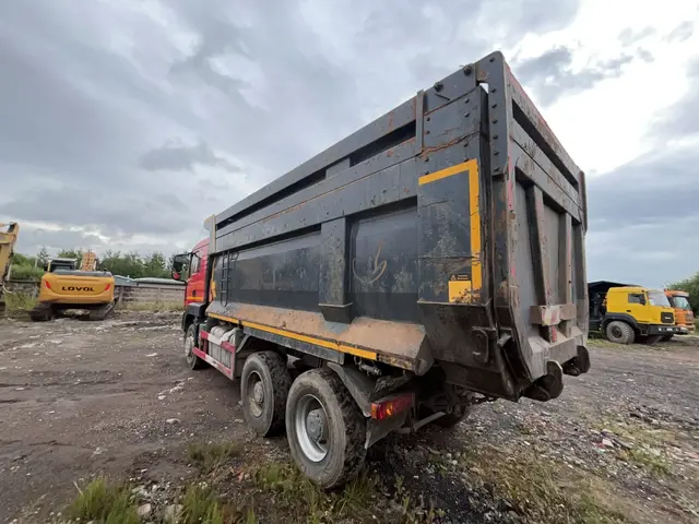 HOWO T5G 6x4 Самосвал, фото 4