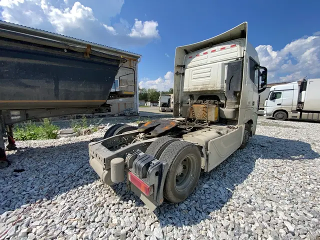 Foton AUMAN 4x2 Седельный тягач, фото 3